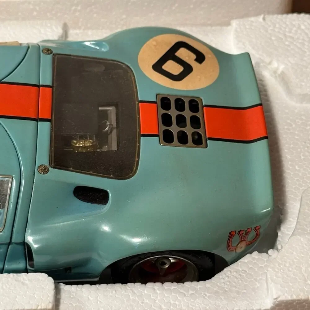Vintage Revell Creative Masters LTD Ford GT 40 Le Mans 1968 w/ COA 1:20 Scale‎